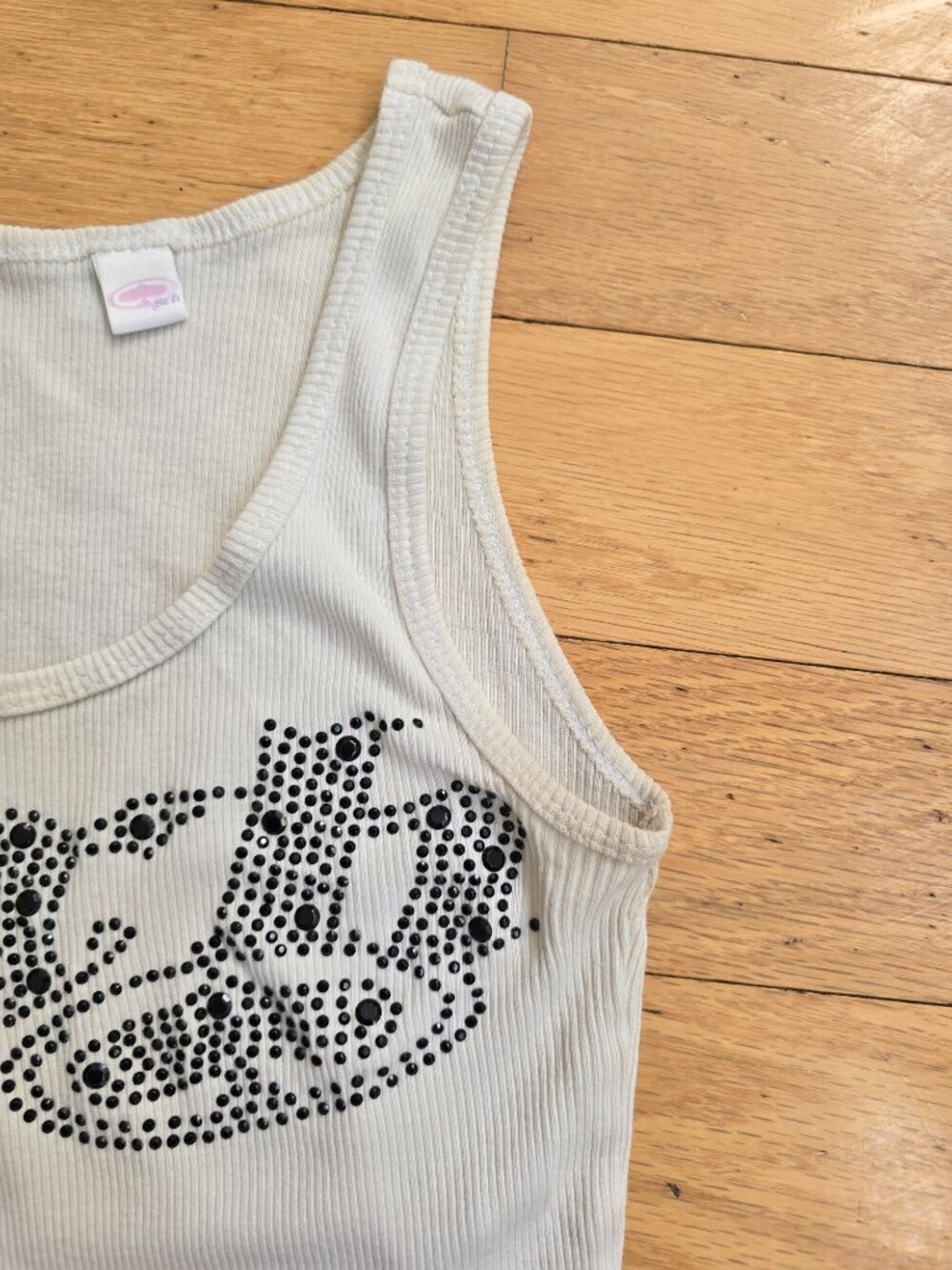 vintage Y2K | blinged-out white ribbed fitted tank top | WMS S - Picture 4 of 10